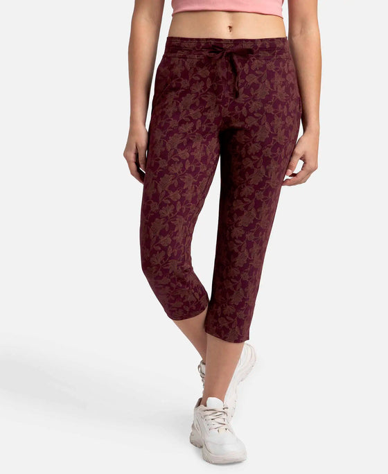 Super Combed Cotton Elastane Stretch Slim Fit Printed Capri with Side Pockets - Wine Tasting Printed-1