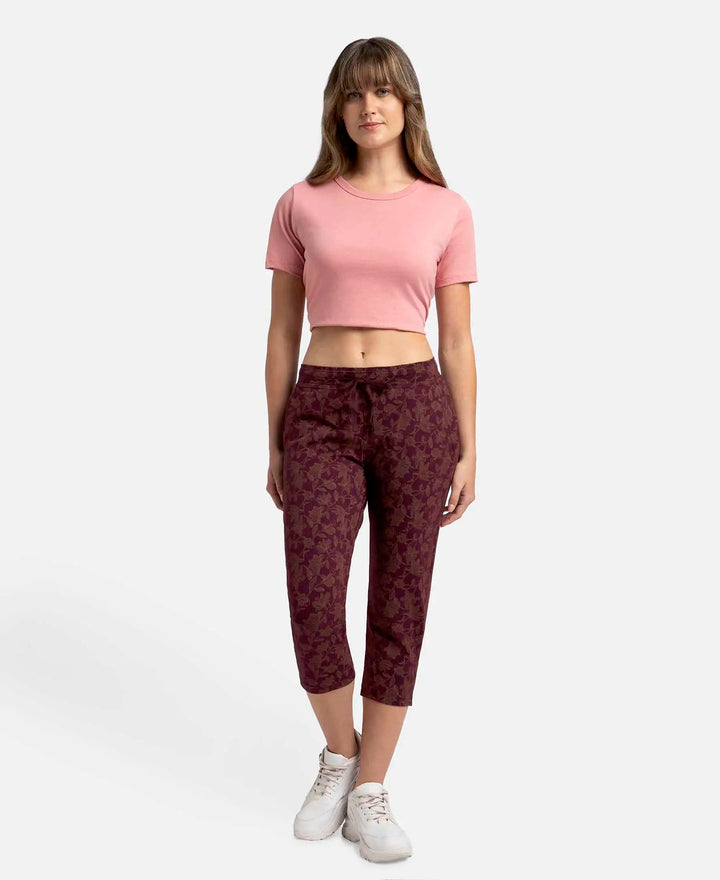 Super Combed Cotton Elastane Stretch Slim Fit Printed Capri with Side Pockets - Wine Tasting Printed-4