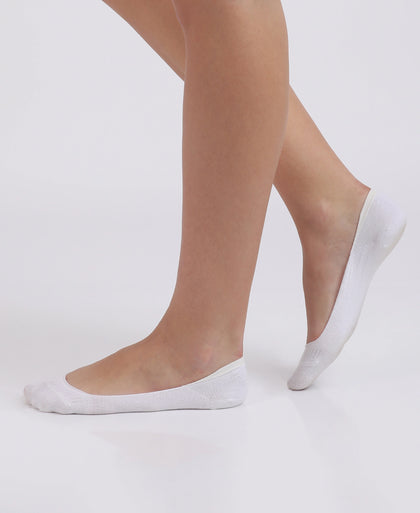 Compact Cotton Stretch No Show Socks With Stay Fresh Treatment - White