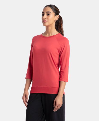 Super Combed Cotton Viscose Elastane Stretch Regular Fit Solid Round Neck Three Quarter Sleeve T-Shirt - Cardinal