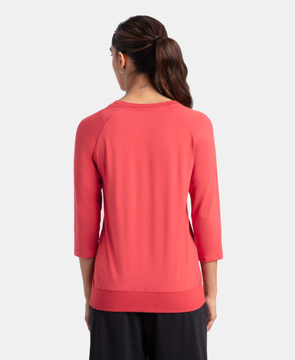 Super Combed Cotton Viscose Elastane Stretch Regular Fit Solid Round Neck Three Quarter Sleeve T-Shirt - Cardinal