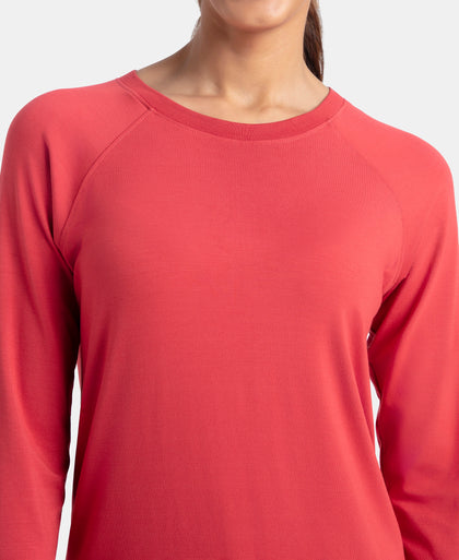 Super Combed Cotton Viscose Elastane Stretch Regular Fit Solid Round Neck Three Quarter Sleeve T-Shirt - Cardinal