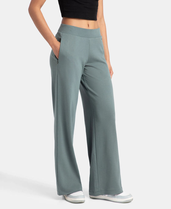 Super Combed Cotton Rich Relaxed Fit Wide Leg Pants with Zipper Pockets - Balsam Green